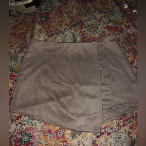 Brown skort